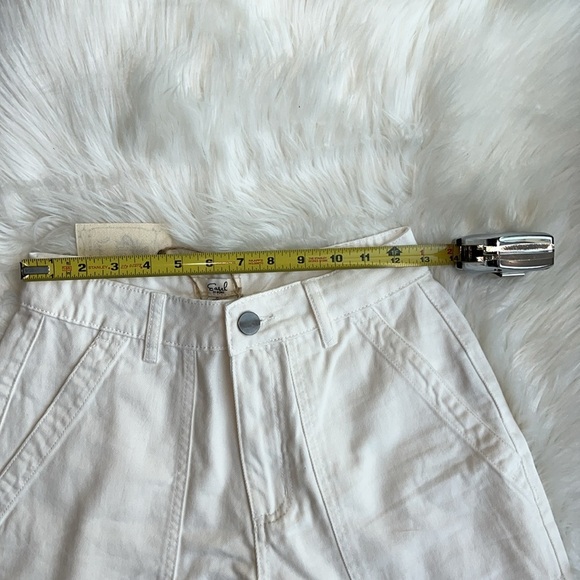 🆕 EASEL Love Stitch White Denim Patchwork Frayed Edge Shorts Cotton Size Small - Picture 8 of 13